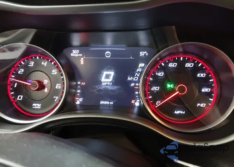 2016 Dodge Charger Sxt z USA, uszkodzony, nr VIN 2C3CDXJG3GH206106